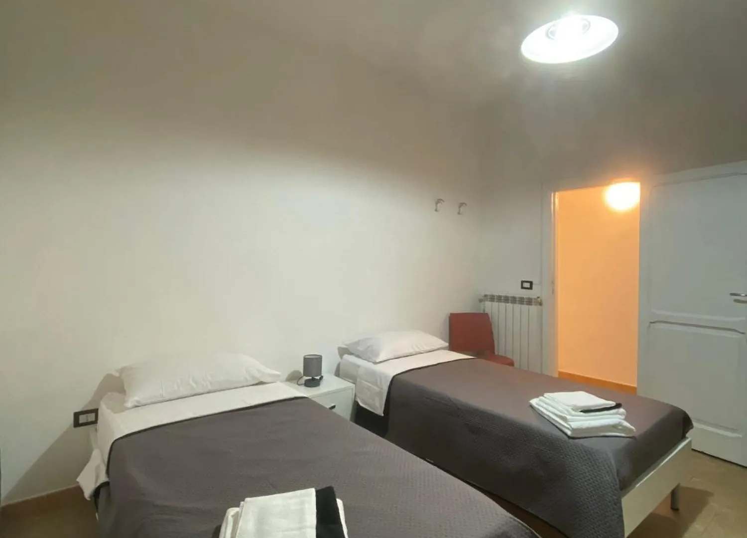 Tre Regine Napoli Apartment Italy