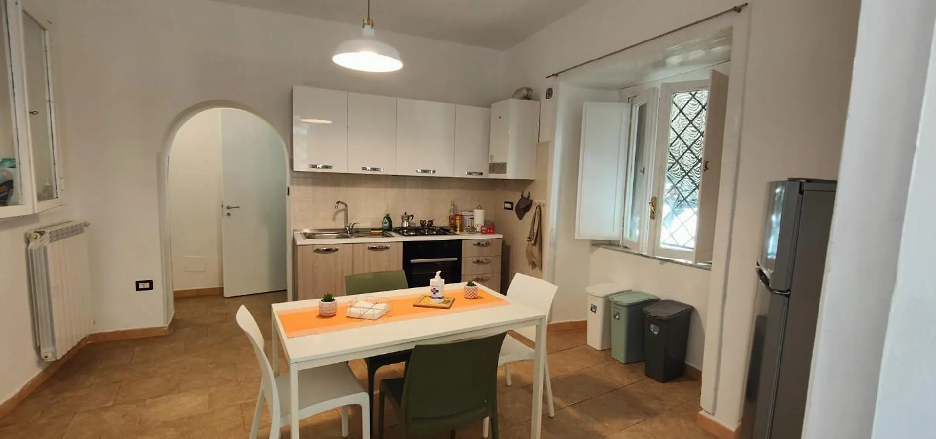 Tre Regine Napoli Apartment Italy